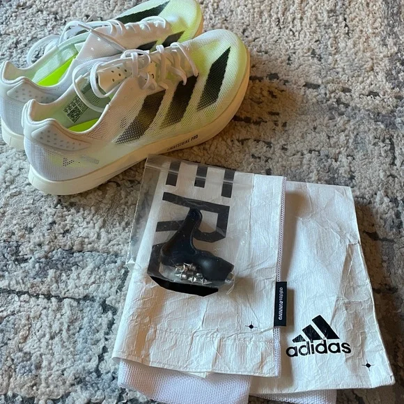 adidas ADIZERO AVANTI TYO SPIKE *brand new* - Picture 5 of 6